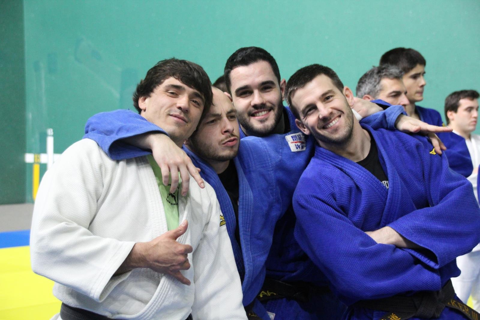Competidores de Judo